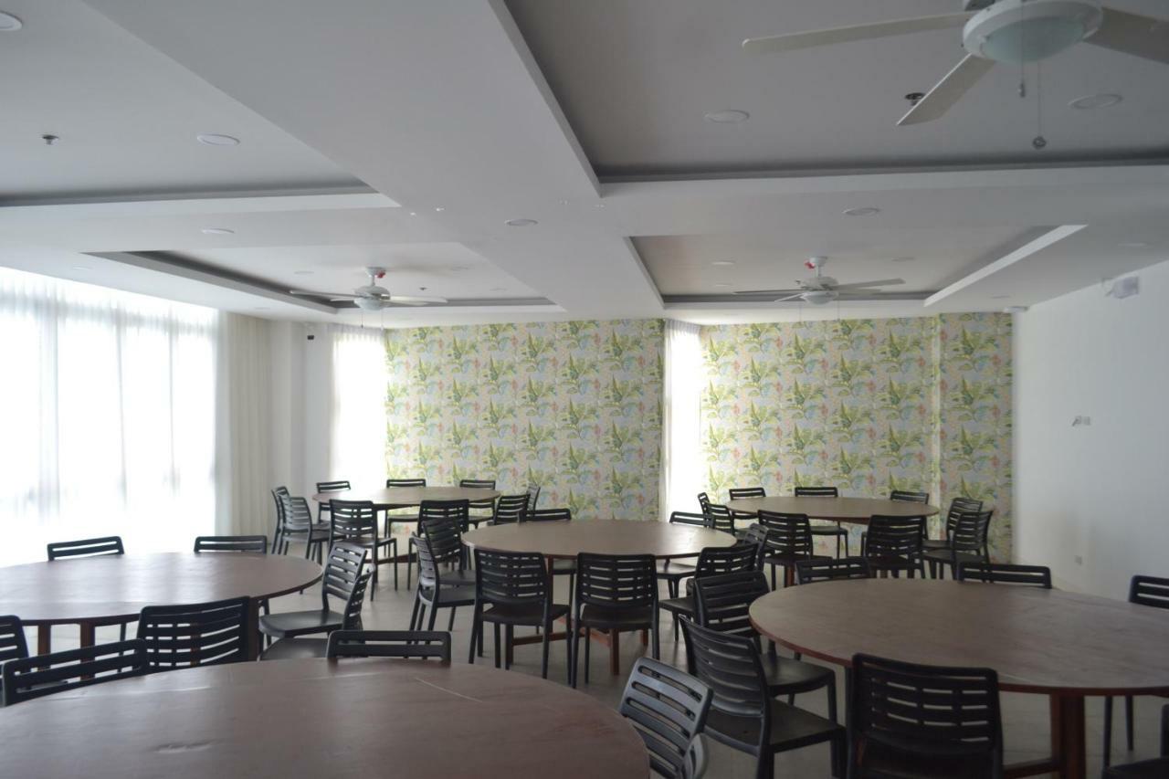 Bay'S Inn Балер Екстериор снимка